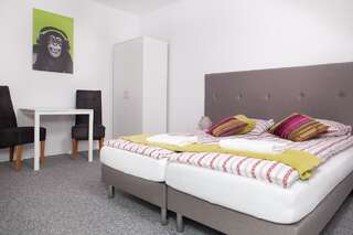 Отели типа «постель и завтрак» Villa Rosa Строне-Слёнске Бюджетный двухместный номер с 1 кроватью или 2 отдельными кроватями-2